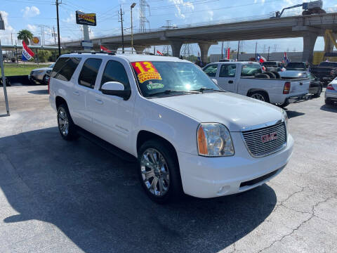 2013 GMC Yukon XL for sale at Texas 1 Auto Finance in Kemah TX