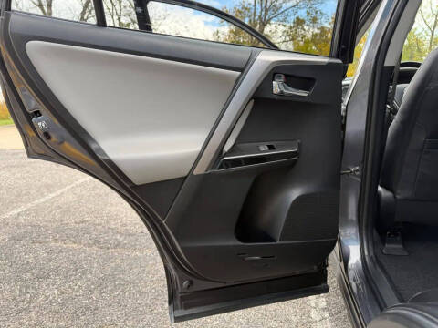 2016 Toyota RAV4 Hybrid Limited