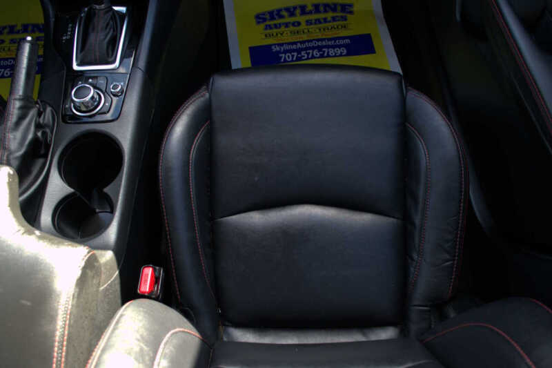 2015 Mazda MAZDA3 i Grand Touring