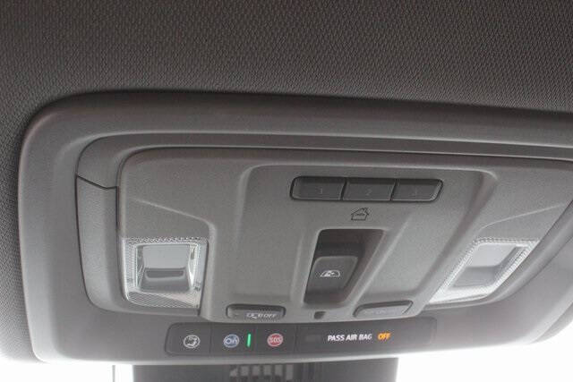 2025 GMC Sierra 1500 SLE