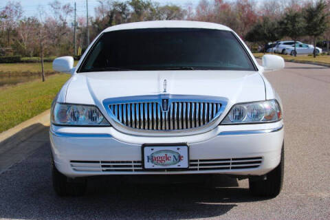 2004 Lincoln Town Car