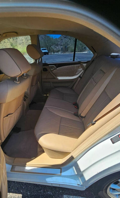 2001 Mercedes-Benz E-Class E 320