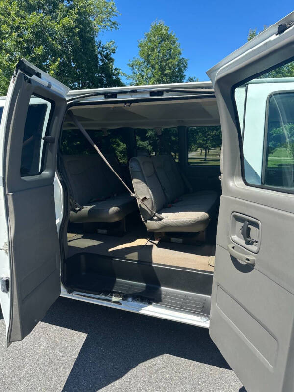 2005 Chevrolet Express 3500