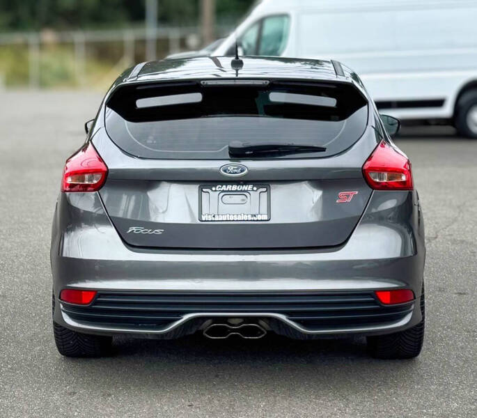 2018 Ford Focus ST