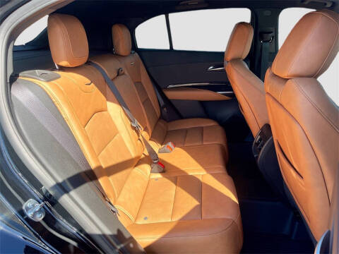 2025 Cadillac XT4 Sport