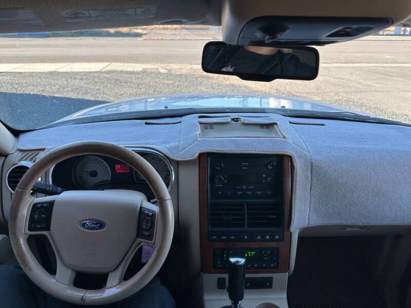 2006 Ford Explorer Eddie Bauer