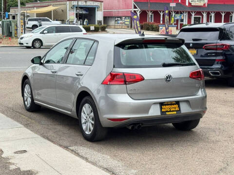 2016 Volkswagen Golf