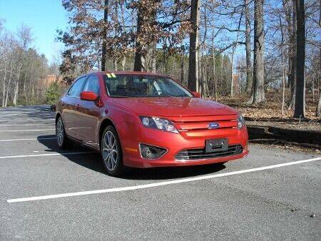 2011 Ford Fusion for sale at RICH AUTOMOTIVE Inc in High Point NC