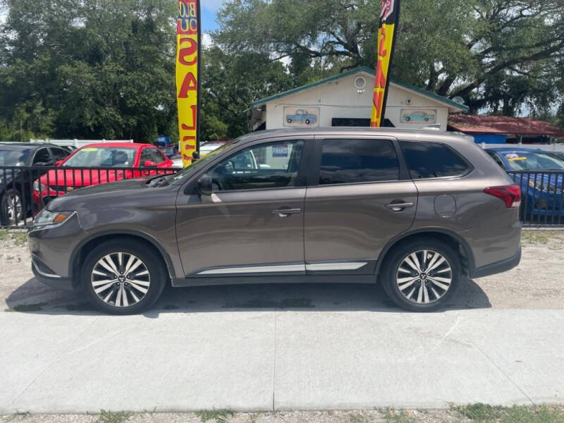 2019 Mitsubishi Outlander ES