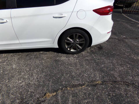 2018 Hyundai Elantra