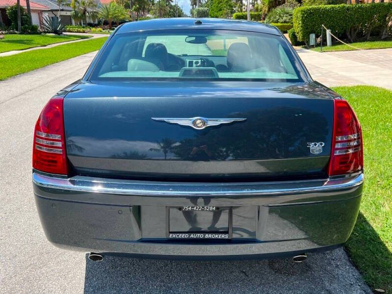 2007 Chrysler 300 for sale at B2 AUTO SALES in Pompano Beach, FL