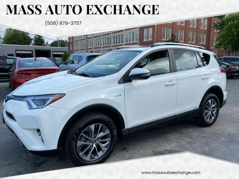 2017 Toyota RAV4 Hybrid XLE