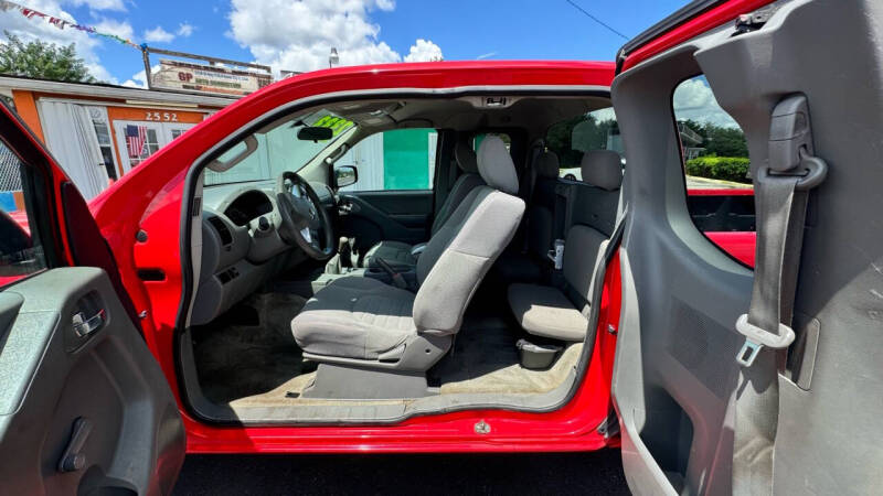 2017 Nissan Frontier SV