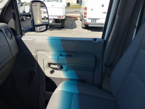 2018 Ford E-Series E-350 SD