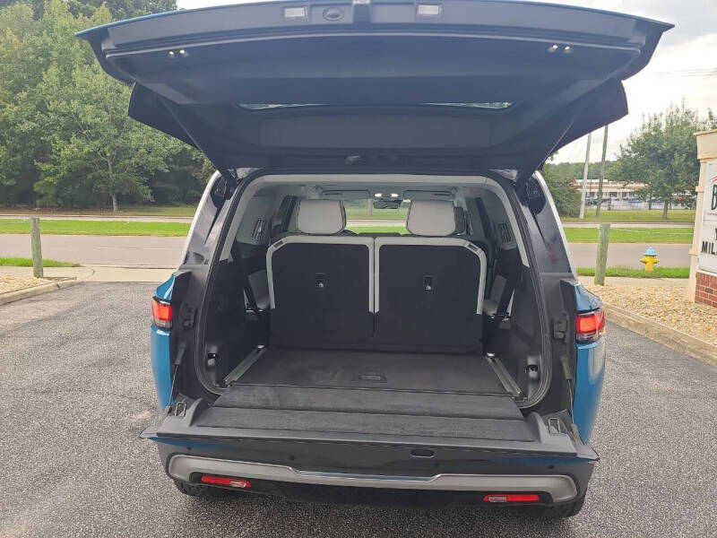 2023 Rivian R1S Launch Edition