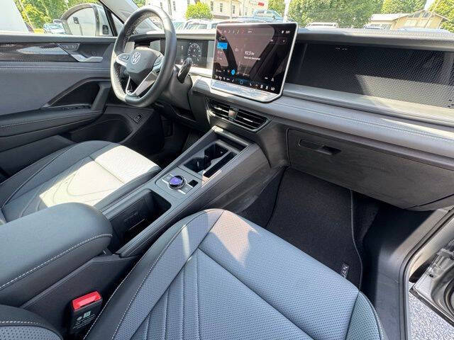 2025 Volkswagen Tiguan SE 4Motion