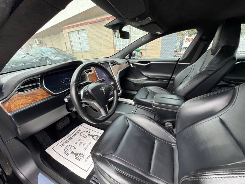 2016 Tesla Model S 90D