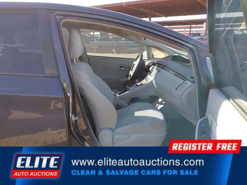 2015 Toyota Prius Two