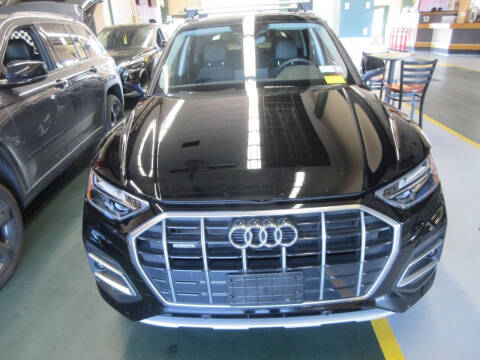 2022 Audi Q5 quattro Premium 40 TFSI