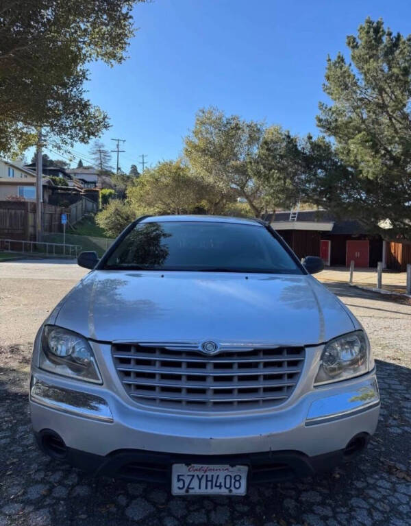 2005 Chrysler Pacifica Touring