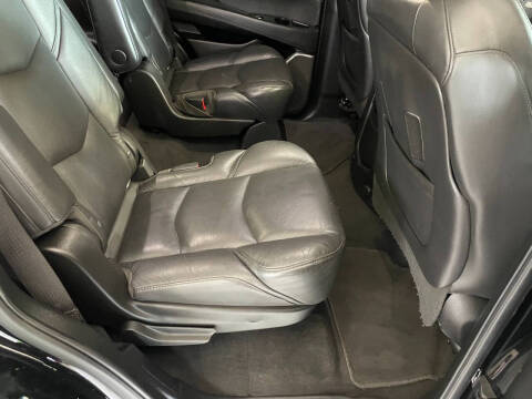 2020 Cadillac Escalade Luxury