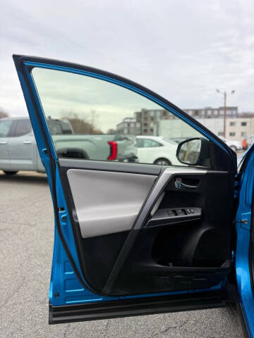 2017 Toyota RAV4 Hybrid