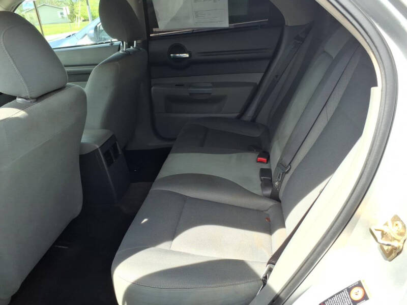 2005 Dodge Magnum SXT