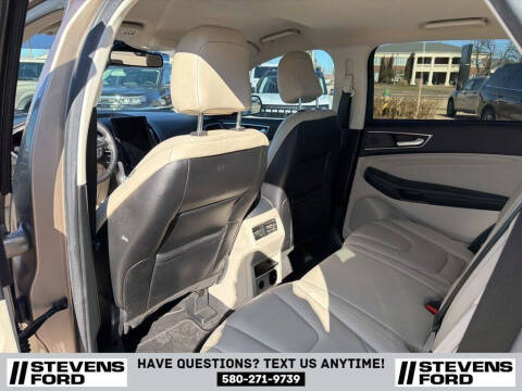 2021 Ford Edge Titanium