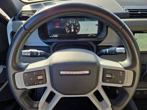 2020 Land Rover Defender 110 SE