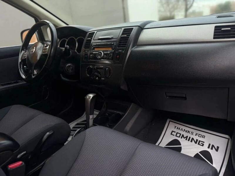 2008 Nissan Versa 1.8 S