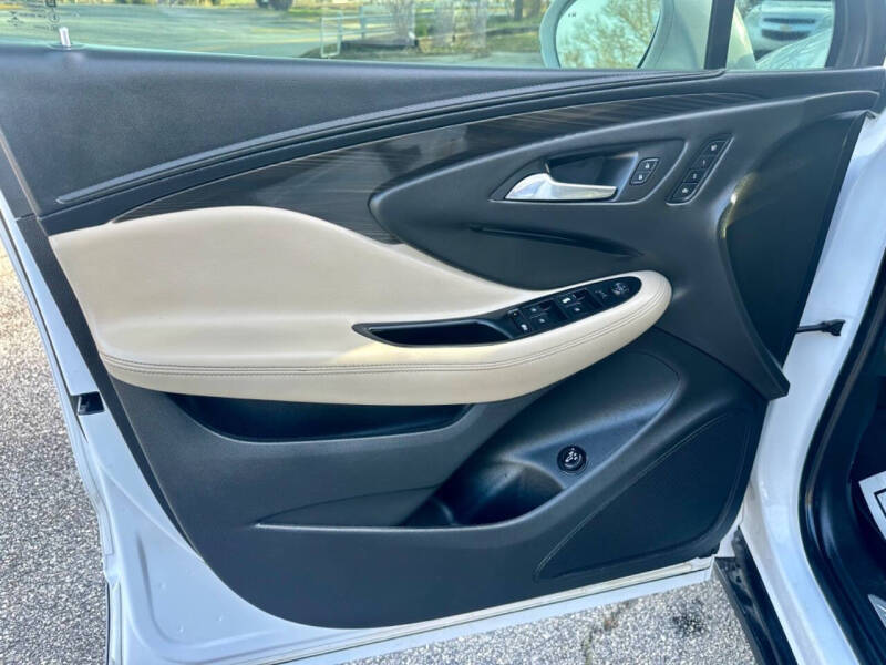 2019 Buick Envision Essence