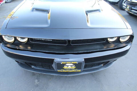 2016 Dodge Challenger SXT