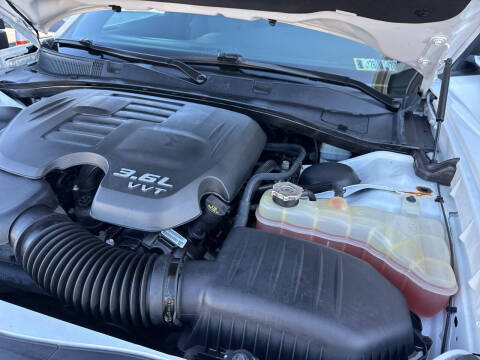 2015 Dodge Charger SXT