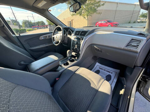 2011 Chevrolet Traverse LS