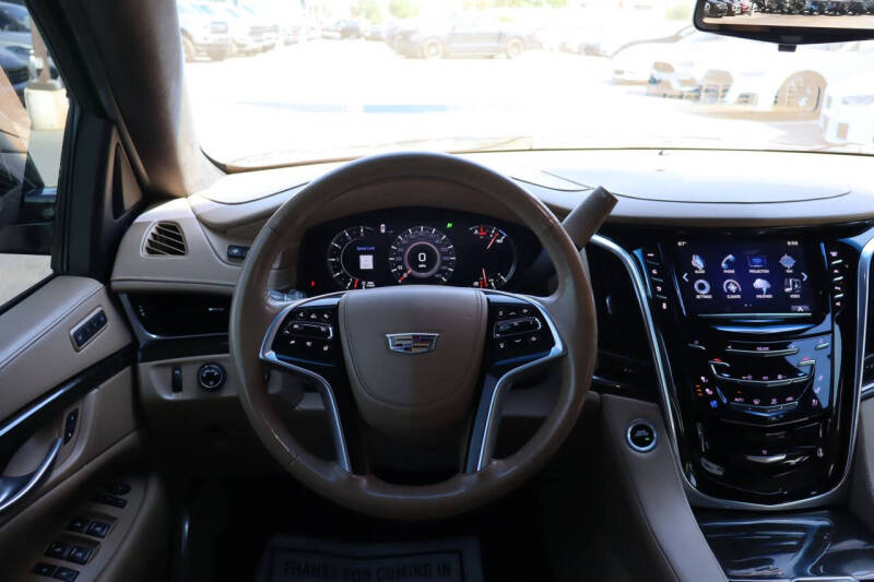 2018 Cadillac Escalade ESV Platinum
