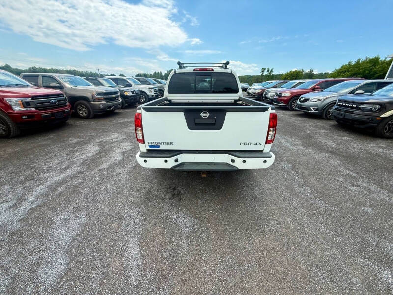 2017 Nissan Frontier PRO-4X