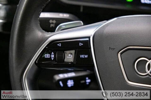 2024 Audi Q8 e-tron quattro Premium Plus