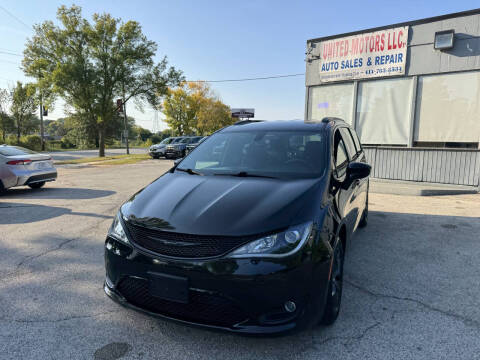 2020 Chrysler Pacifica Touring L 35th Anniversary