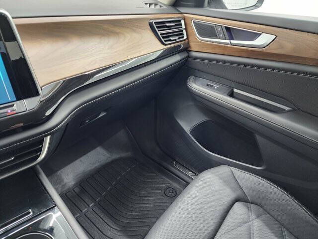 2025 Volkswagen Atlas SE 4Motion