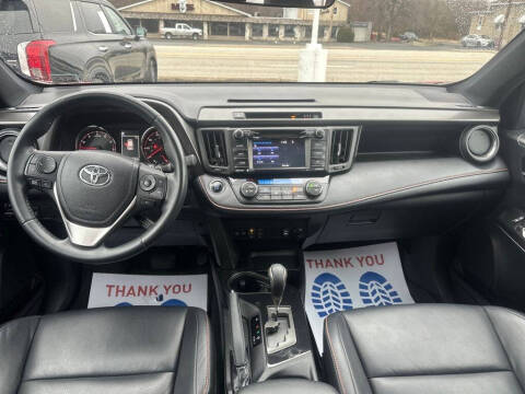 2017 Toyota RAV4 SE