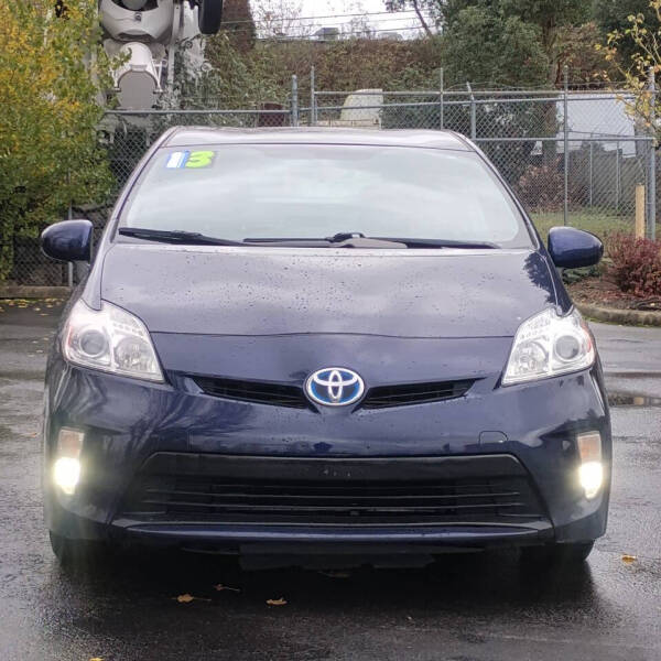 2013 Toyota Prius Four