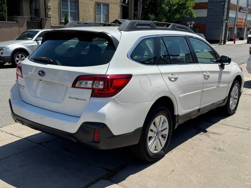 2018 Subaru Outback 2.5i