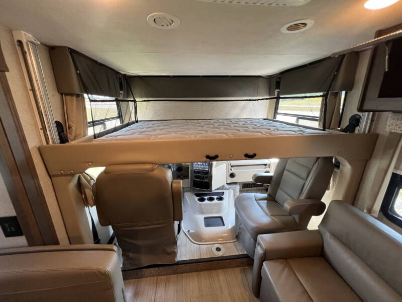 2021 Thor Motor Coach Windsport 34J