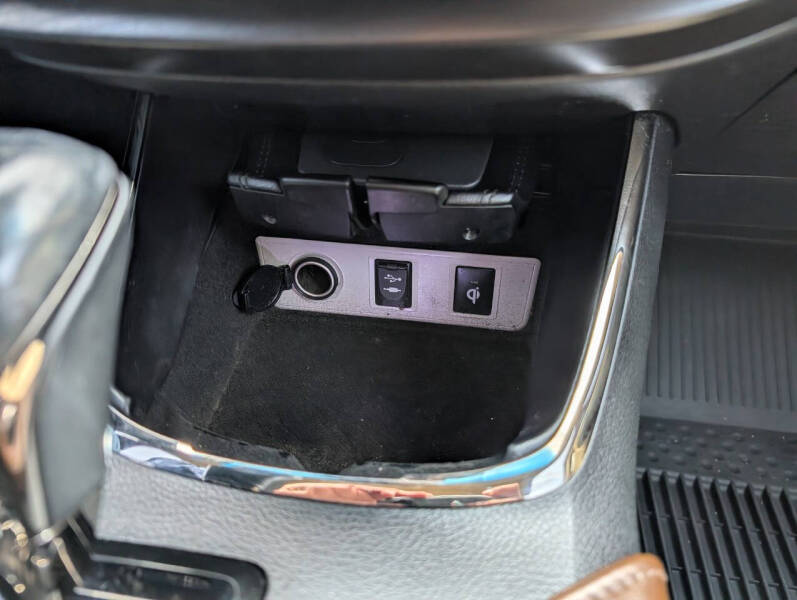 2017 Toyota Avalon XLE Premium