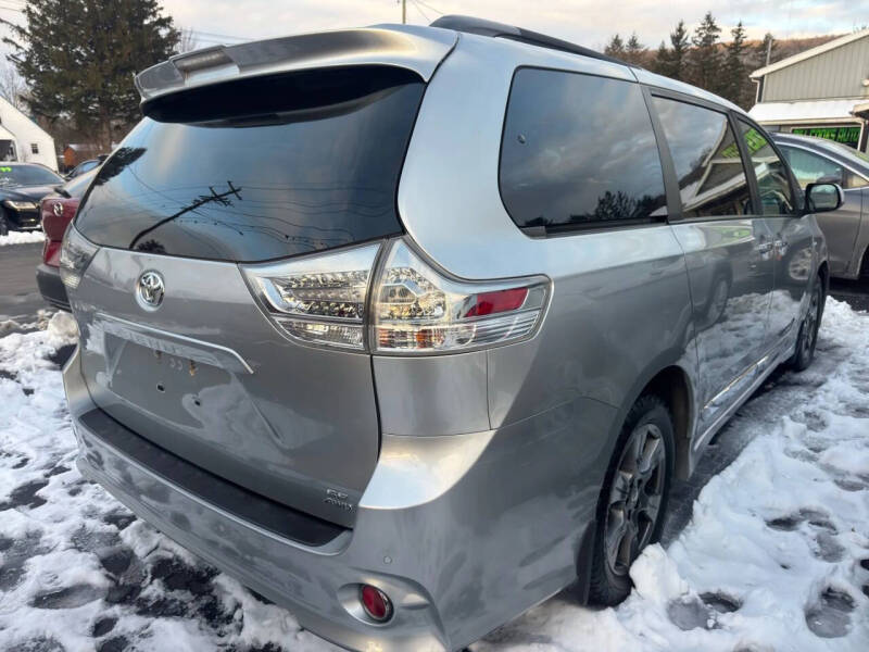 2019 Toyota Sienna