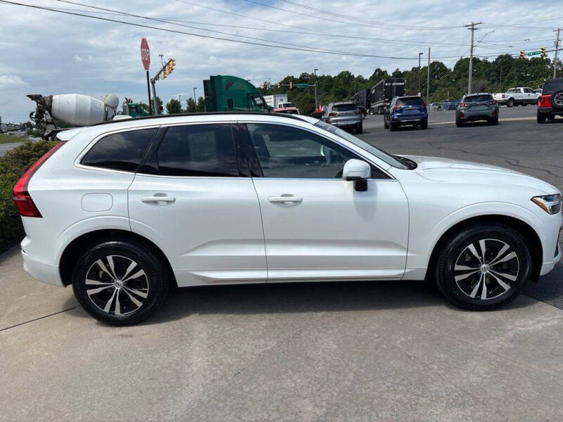 2023 Volvo XC60 B5 Core
