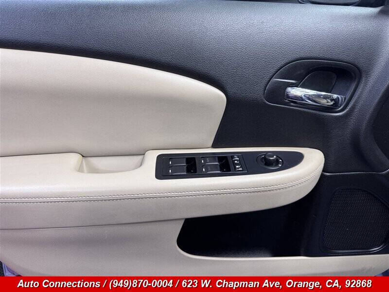 2013 Chrysler 200 Limited