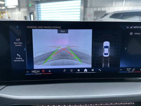 2025 BMW 2 Series 230i xDrive