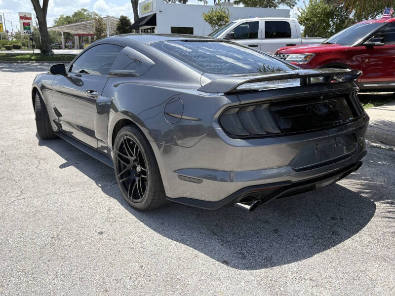 2018 Ford Mustang EcoBoost
