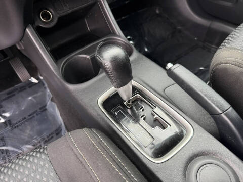 2016 Mitsubishi Outlander ES